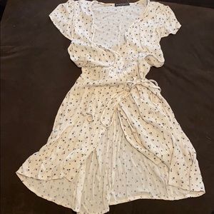 Brandy Melville dress